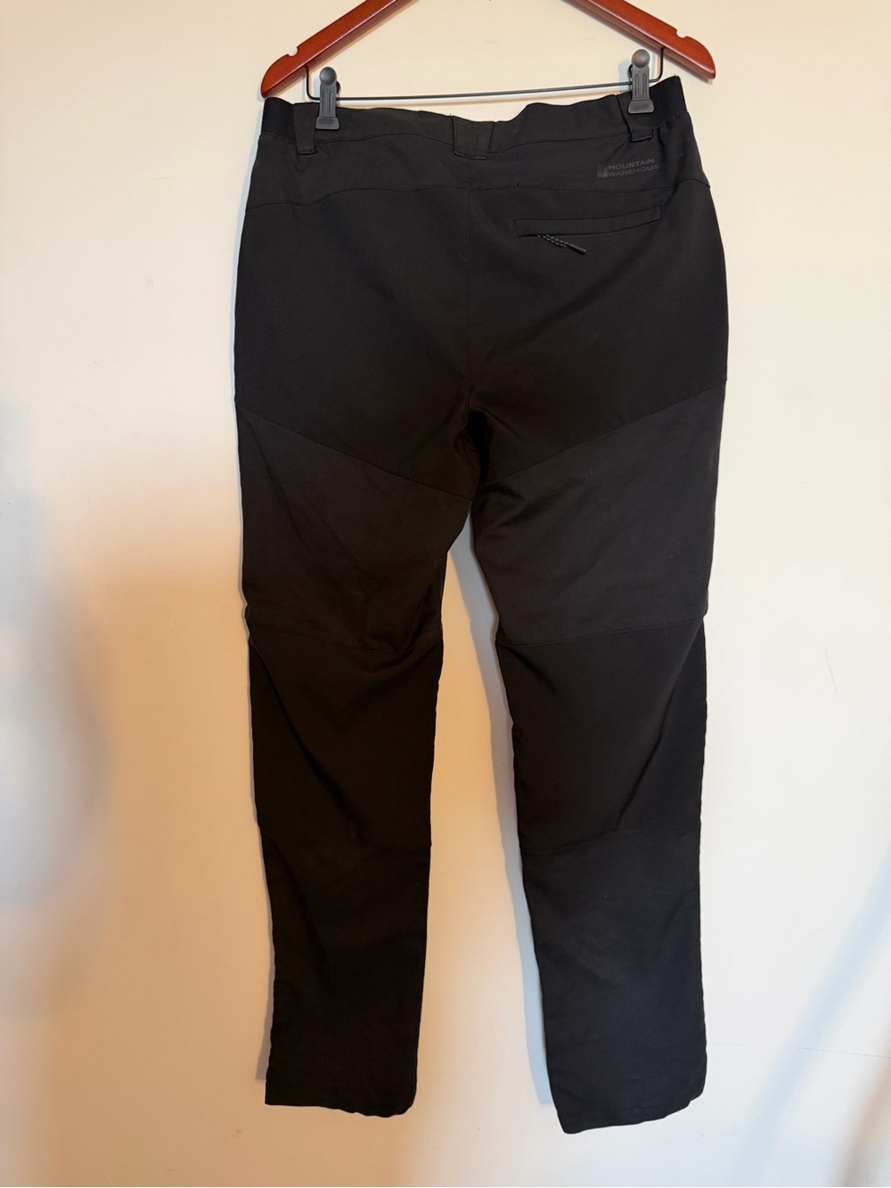 Men's Black Cargo Tech Pants - Performance Utility - Picture 2 of 5